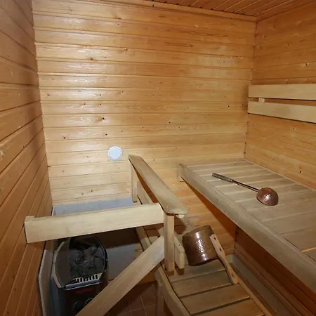 Kuukkeli Saarisatu Ja Urupaeae * ساريسيلكا
