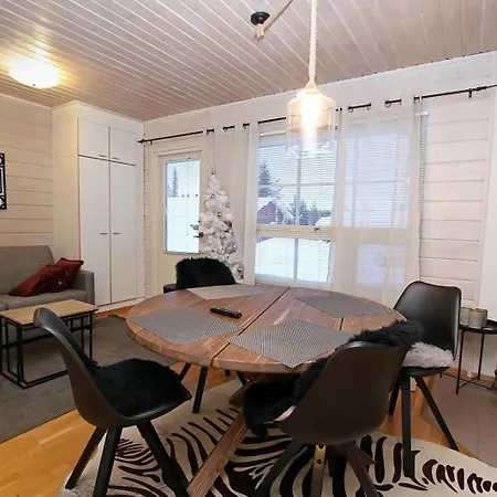 Kuukkeli Saarisatu Ja Urupää Saariselkä