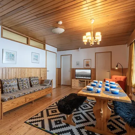 Kuukkeli Saarisatu Ja Urupää Huoneisto *